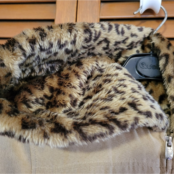 Brown Faux Fur Trim Coat Size 14 Large - Picture 11 of 11